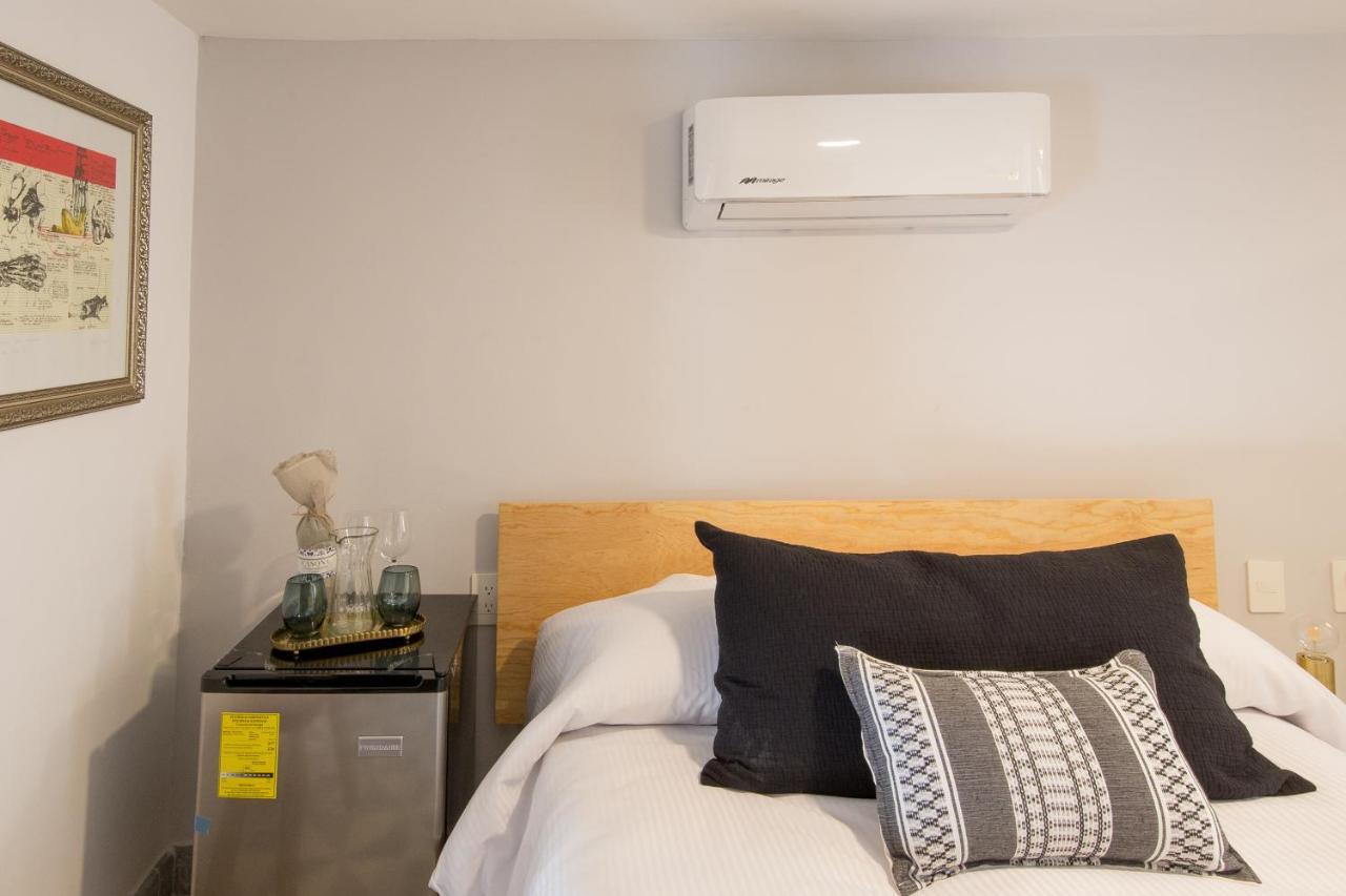 Hotel Casona Independencia Γκουανταλαχάρα Εξωτερικό φωτογραφία